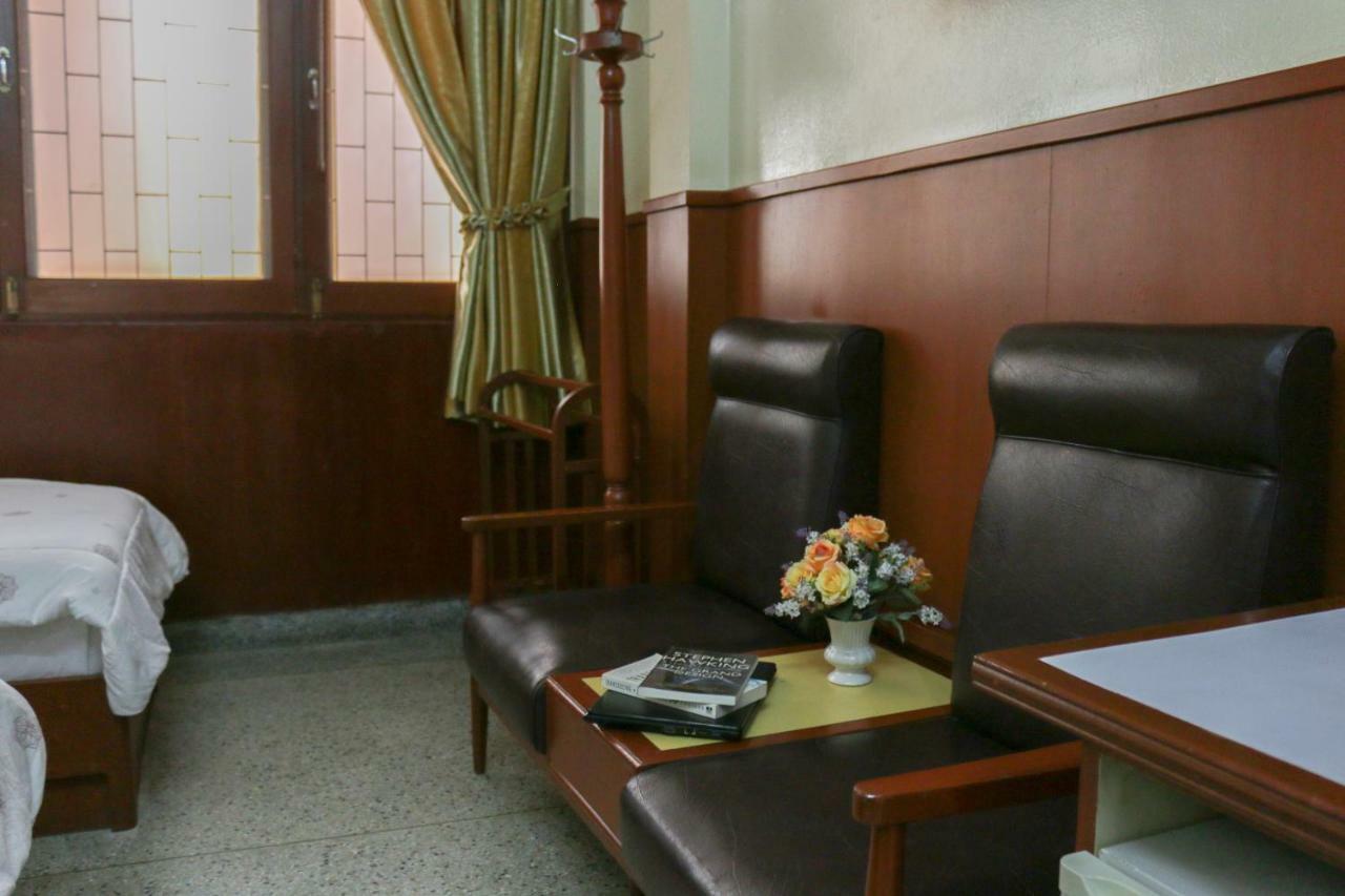 Nakornping Hotel Bangkok Kültér fotó