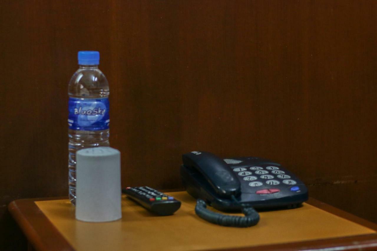 Nakornping Hotel Bangkok Kültér fotó
